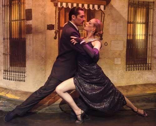 Espet&aacute;culo promete viagem musical pela cultura argentina 