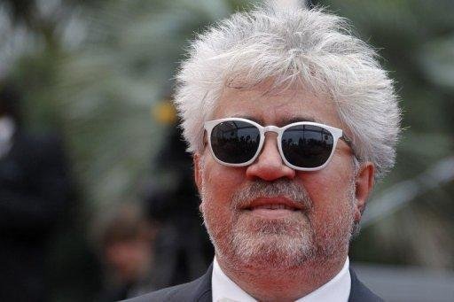 Almod&oacute;var come&ccedil;a a rodar seu novo filme com Banderas