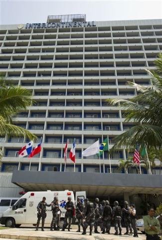Hotel foi invadido por grupo que fugia de confronto com a pol&iacute;cia