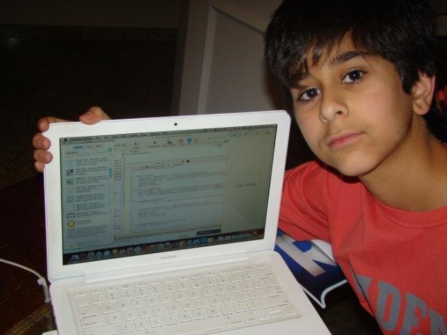 Menino de 12 anos cria aplicativo para Twitter no iPhone