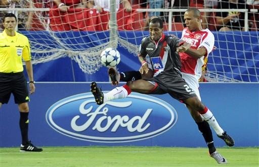 Braga elimina Sevilla, de Luis Fabiano, na Liga dos Campe&otilde;es 