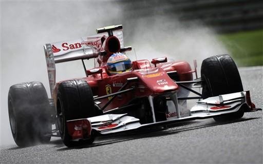 Alonso volta a liderar treino livre na B&eacute;lgica