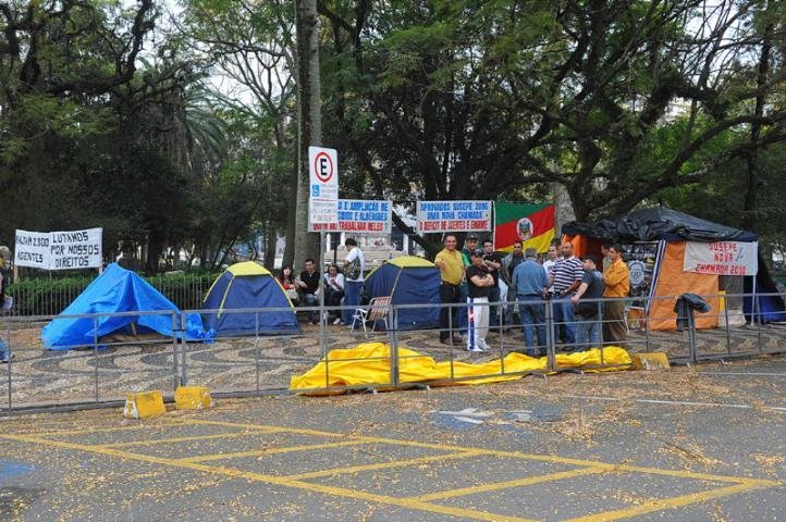Aprovados em concurso da Susepe se re&uacute;nem com governo