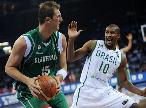 Brasil perde para a Eslov&ecirc;nia no Mundial de basquete