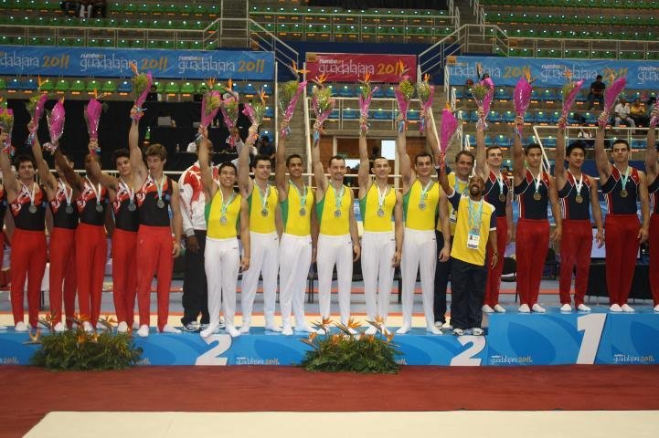 Gin&aacute;stica masculina garante vaga nos Pan-Americanos de 2011