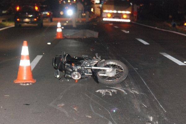 Motociclista e passageira morrem em acidente na BR-116