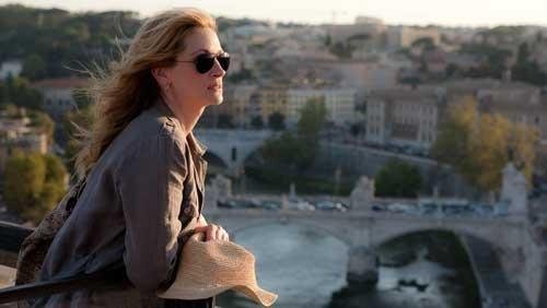 Julia Roberts faz uma mulher em busca de autoconhecimento