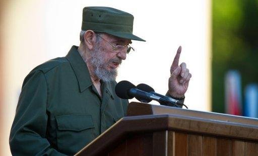 Fidel Castro admite que modelo cubano n&atilde;o funciona mais