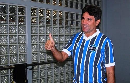 Renato Portaluppi completa 48 anos hoje