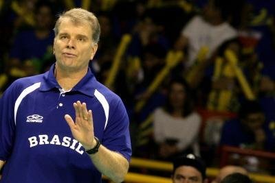 Bernardinho define grupo que vai ao Mundial de V&ocirc;lei
