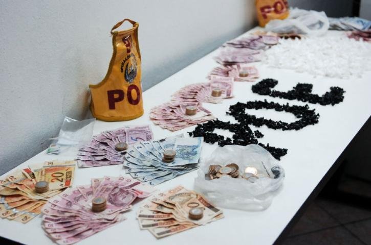 Mais de 500 pedras de crack s&atilde;o apreendidas na Capital