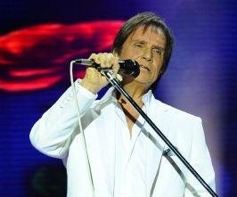 Copacabana ter&aacute; show de Roberto Carlos no Natal