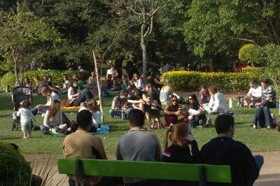 Hor&aacute;rio de ver&atilde;o tem in&iacute;cio no dia 17 de outubro