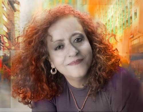 Flora Almeida apresenta trabalho solo em Porto Alegre 