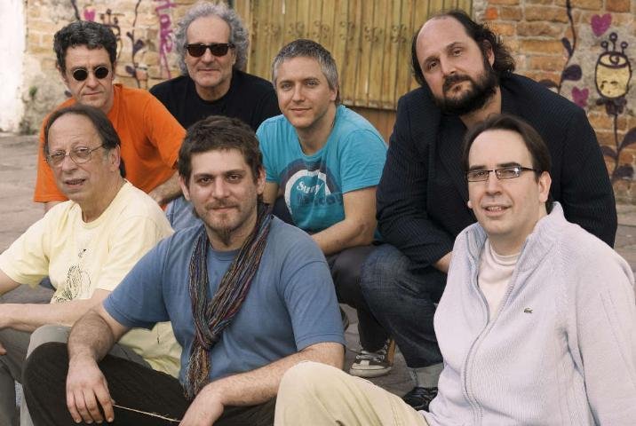 Surdomundo Imposible Orchestra &eacute; atra&ccedil;&atilde;o no Em Cena