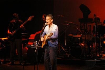 Chico Buarque participa de homenagem a Saramago