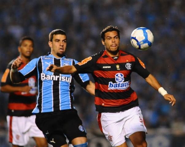 Gr&ecirc;mio cede empate ao Flamengo no final da partida