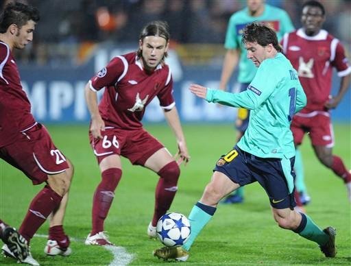 Barcelona empata com o Rubin Kazan na volta de Messi