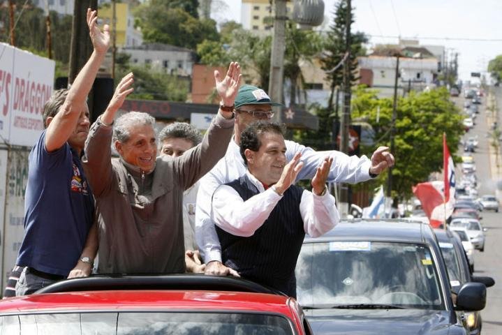 Jos&eacute; Foga&ccedil;a participa de mobiliza&ccedil;&atilde;o no Noroeste do Estado