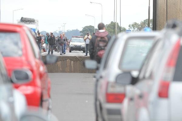 Pane no i&ccedil;amento chegou a causar 14 quil&ocirc;metros de congestionamento