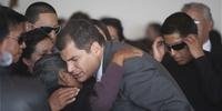 Correa retoma atividades após rebelião policial