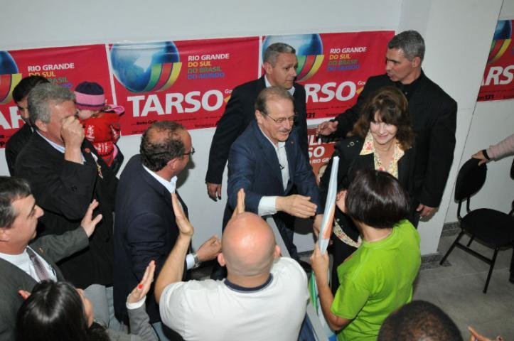 Tarso Genro vence elei&ccedil;&otilde;es e &eacute; o novo governador do Estado