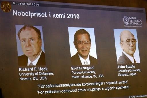 Americano e dois japoneses v&atilde;o dividir Nobel de Qu&iacute;mica