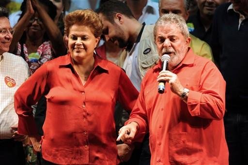Lula aprova mudan&ccedil;a de tom de Dilma