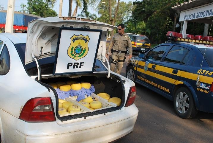 Ve&iacute;culo com a mercadoria fugiu da barreira policial no km 340 da BR 386