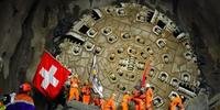 Termina a perfuração do túnel mais longo do mundo