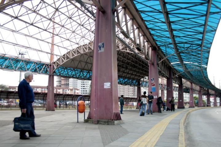 	 Terminal das linhas T1 e T7 &eacute; alterado em Porto Alegre