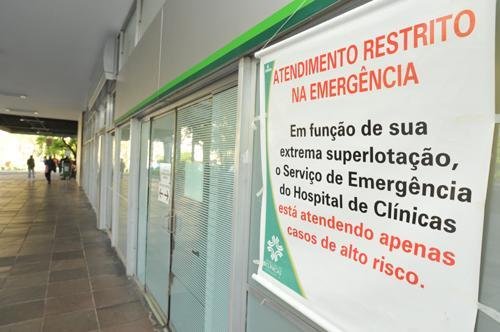 Hospital de Cl&iacute;nicas conseguiu iniciar um dia com menos de 100 pacientes nesta segunda