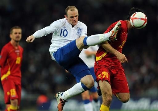 Chelsea admite chance de fazer proposta por Rooney