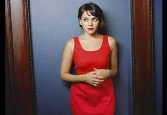 Norah Jones se apresenta em Porto Alegre em novembro 