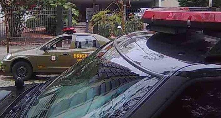 Trio rende fam&iacute;lia em resid&ecirc;ncia em frente ao Parc&atilde;o, na Capital  