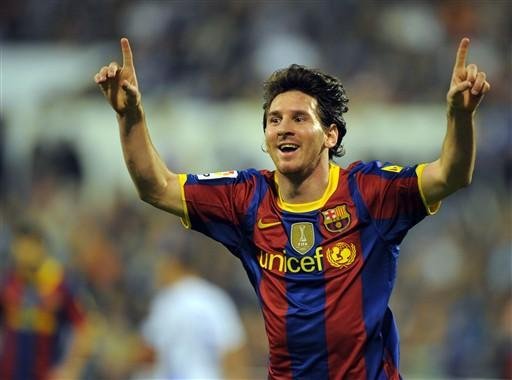 Messi faz dois e Barcelona vence Zaragoza no Espanhol