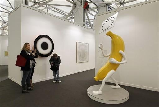 Feira em Paris demonstra que arte latino-americana est&aacute; em alta