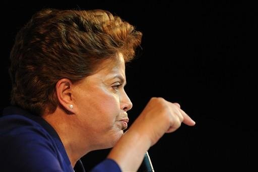 Dilma cita Marina e exibe lado ambiental do governo
