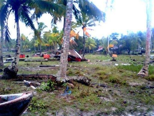 N&uacute;mero de mortes confirmadas em tsunami sobe para 272