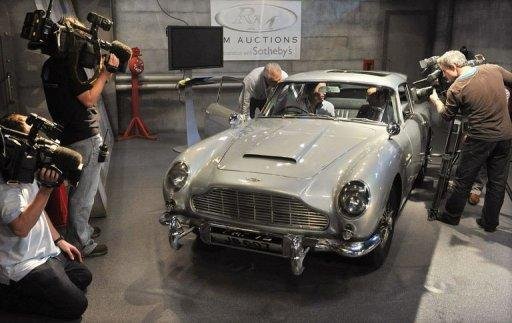 Carro de James Bond &eacute; vendido por mais de US$ 4 milh&otilde;es