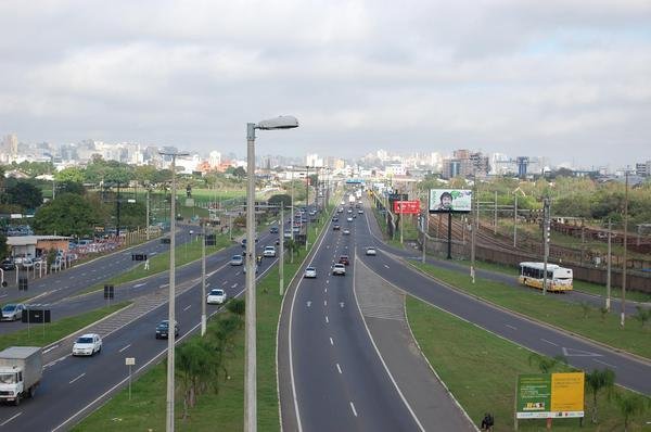 Mais de 1,3 mil policiais rodovi&aacute;rios trabalhar&atilde;o no feriado