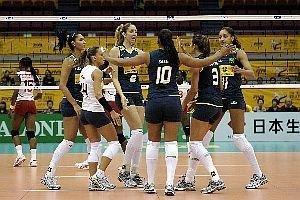 Brasil come&ccedil;a Mundial de v&ocirc;lei com vit&oacute;ria sobre Qu&ecirc;nia