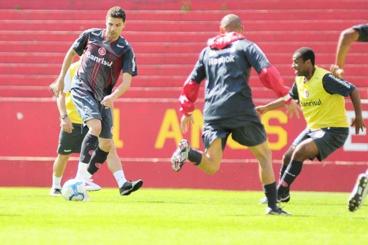 Inter faz &uacute;ltimo treino antes do jogo contra o Santos