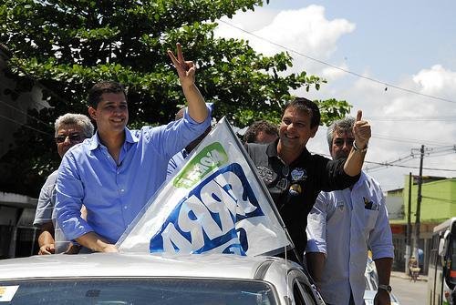 	Com seguran&ccedil;a refor&ccedil;ada, Indio faz passeata no Rio