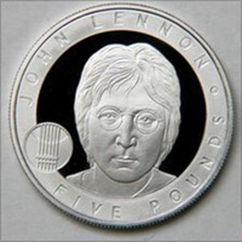 Moeda com rosto de John Lennon &eacute; colocada &agrave; venda