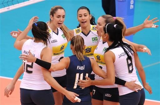 Brasil vence Tail&acirc;ndia na estreia da segunda fase no Mundial