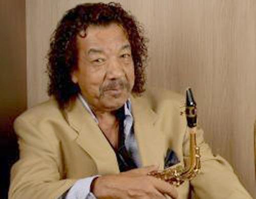 Trombonista comemora 55 anos de carreira em turn&ecirc; 