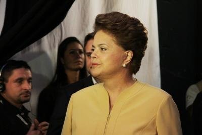 Dilma ficar&aacute; em hotel at&eacute; a chegada de Lula a Seul