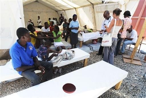 C&oacute;lera j&aacute; matou mais de 600 pessoas no Haiti