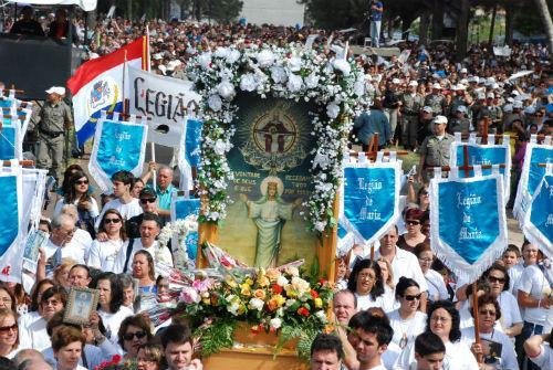 Romaria em Santa Maria re&uacute;ne 280 mil pessoas